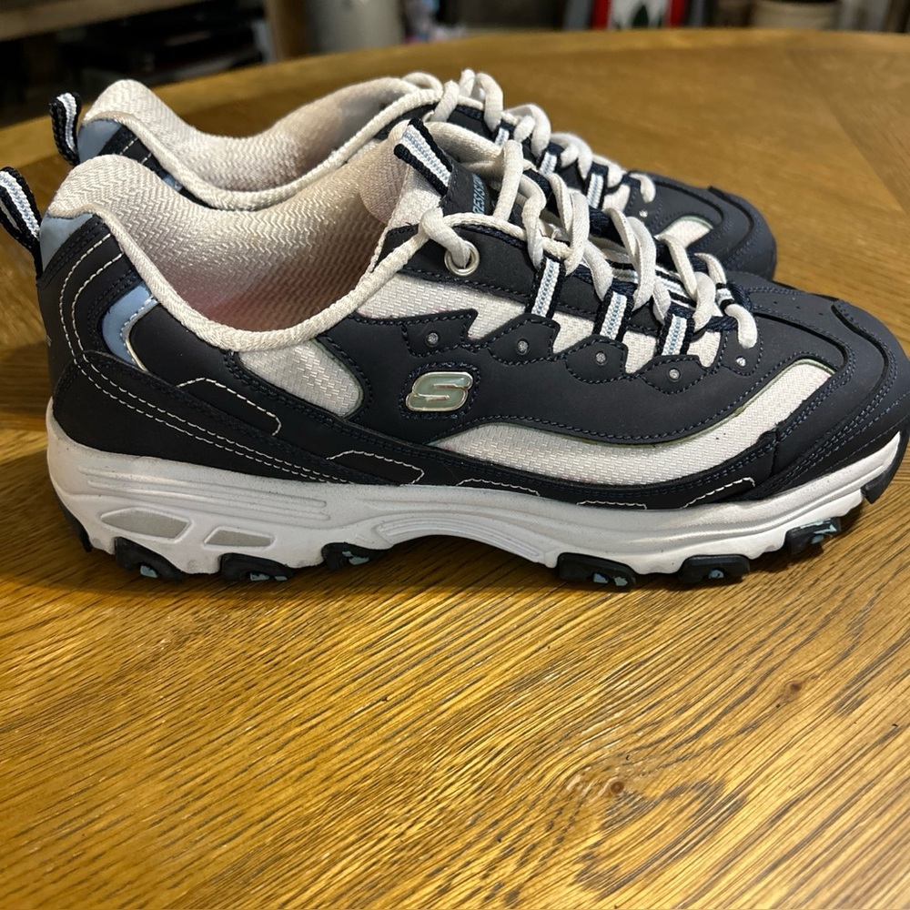 Skechers Work D'Lites SR Womens Slip Resistant Sneaker Navy/White US Size 10
